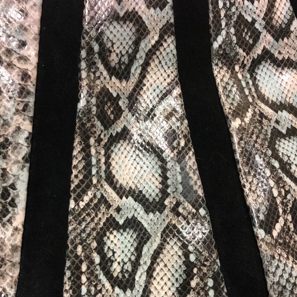 Aimee Kestenberg Tuscany Hobo.Real leather& suede Faux snakeskin embossed🤗 - Picture 7 of 15